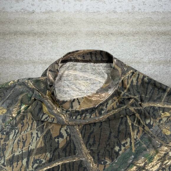 Vintage Realtree Hunting Camo Shirt Cotton Short Sleeve Woodland Tree Bark 90s - Picture 4 of 4
